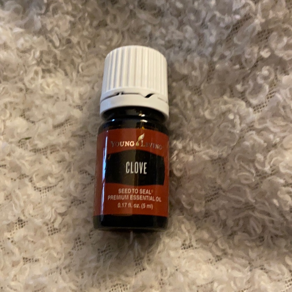 Clove Essential Oil